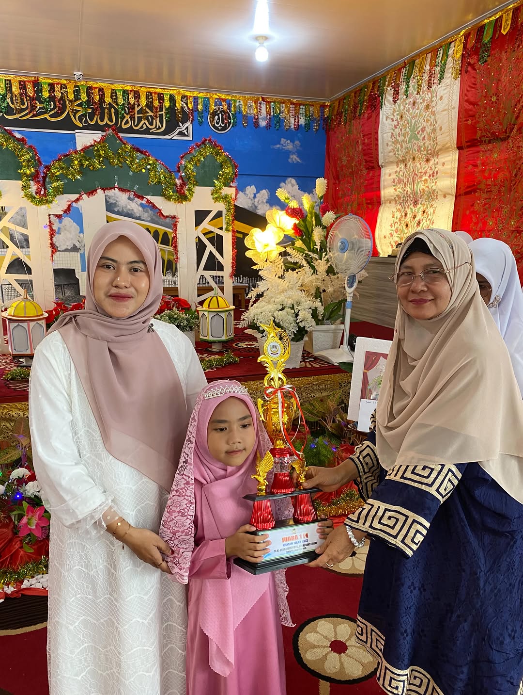 Kegiatan Mewarnai Tema Lingkungan